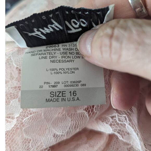 VTG 80's Amy Too Byer Calif. Pink Lace Mini Dress Sheer Slip Dress See Measure - Picture 5 of 12